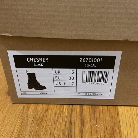 Doc Martens Boots - Picture 2 of 4